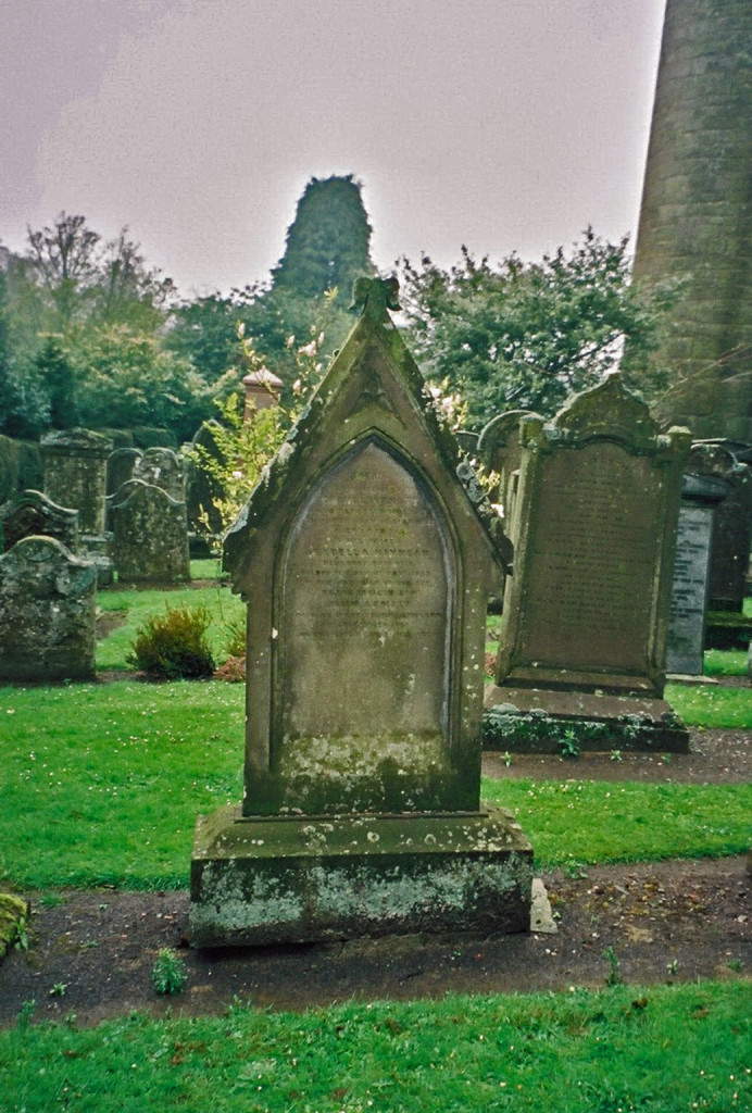 George ARNOTT died 1842 & w Isabella KINNEAR died 1839 tombstone Brechin Scotland.