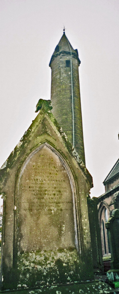 George ARNOTT died 1842 & w Isabella KINNEAR died 1839 tombstone Brechin Scotland.