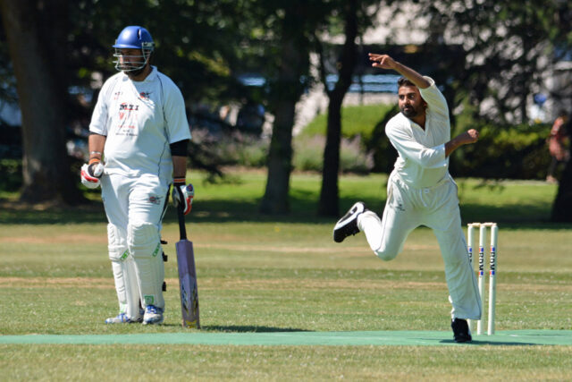 Cricket 2013-07-20 Richmond BC