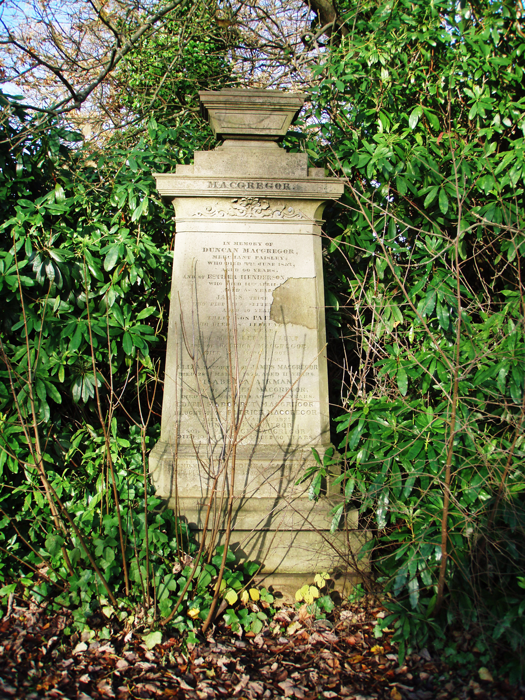  Duncan MacGregor`s Grave Paisley, Scotland