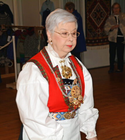 Jeanette Stevens in her Norwegian bunad at a Scandinavian Centre event, in Burnaby, BC, 2016. The lady on the left makes Hardanger Norwegian aprons etc. Jeanette Stevens in her Norwegian bunad at a Scandinavian Centre event, in Burnaby, BC, 2016.