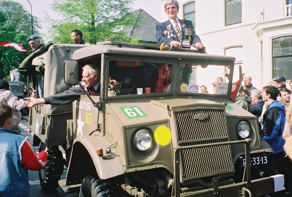 15 Cwt truck with veterans Apeldoorn 2005
