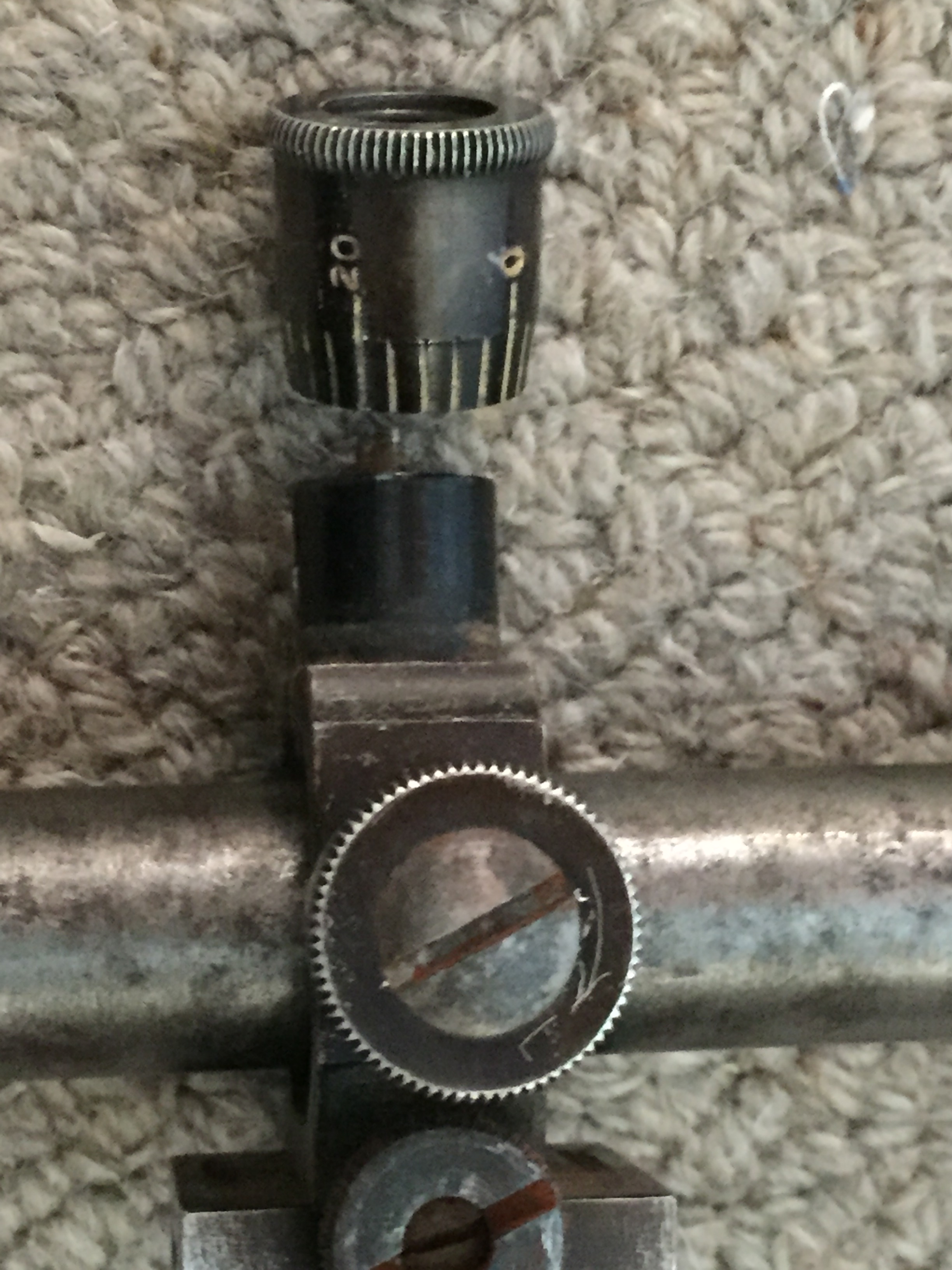 061 Unertl 8X scope Sn 1114 Adjustment knobs