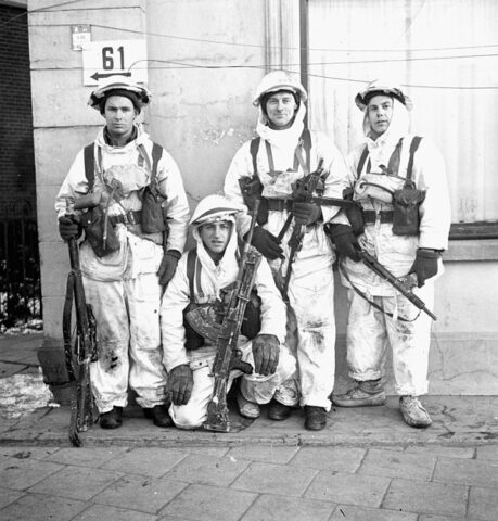 Sniper of Lincoln and Welland Regt Vught Netherland 1945 JAN 01 L&AC MIKAN 3337836