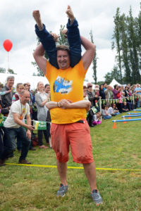 Scandinavian Midsummer Festival 2016-06-19 092 Wife Carrying Contest - We made it