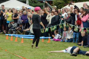 Scandinavian Midsummer Festival 2016-06-19 128 Wife Carrying Contest - What Second Place looks like.