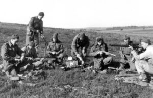 Sniper training class cleaning rifles (L&AC PA211816)