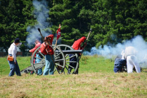 # 807 - Union cannon firing.