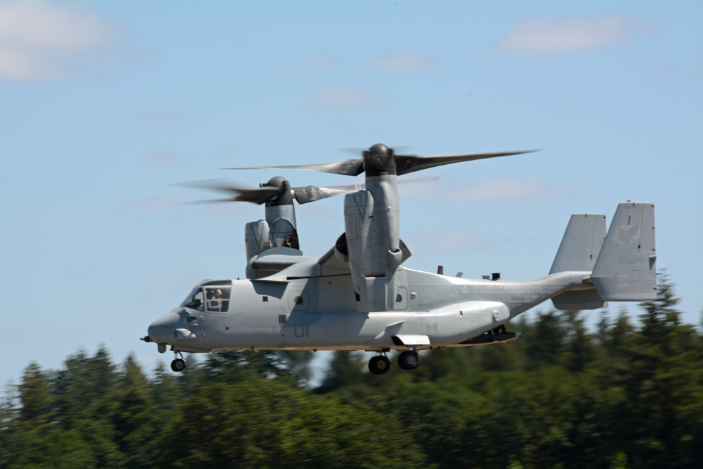 USMC Osprey port side 2016-08-07 Hillsboro Air Show (113)
