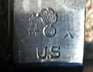 M1917 Winchester US flaming bomb and eagle on bayonet.