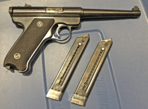 Ruger Mark I .22" LR pistol. Excellent condition, with spare magazine. 