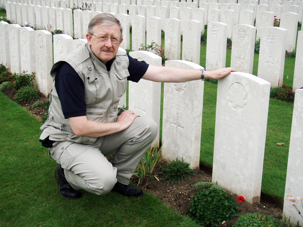 Colin Stevens at grave of Charles Gordon McKay