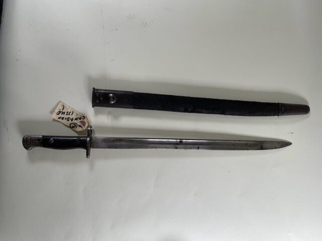 P1907 Bayonet Canadian issue marked (my number C) 