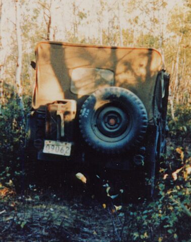71-09062 close-up of rear circa 1978 LCol Chisholm Seaforth of C photo 1200 DPI